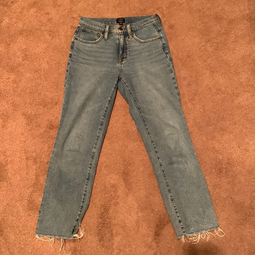JCrew Essential Straight Jean Size 24